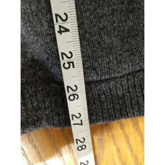 L.L. Bean Mens Gray Cardigan Sweater Made In England 100% Pure Wool Large - Picture 6 of 7